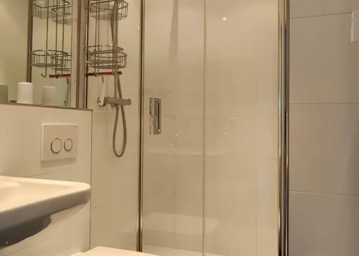 Vier Jahreszeiten Iv 8 * Großenbrode