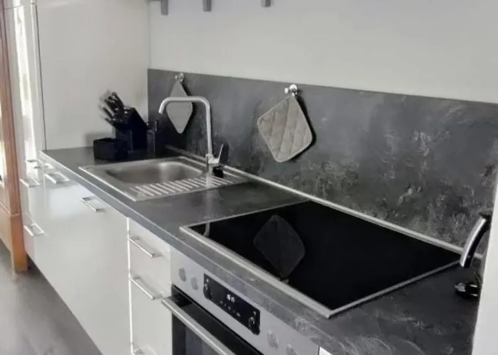 Vier Jahreszeiten Iv 8 * Großenbrode